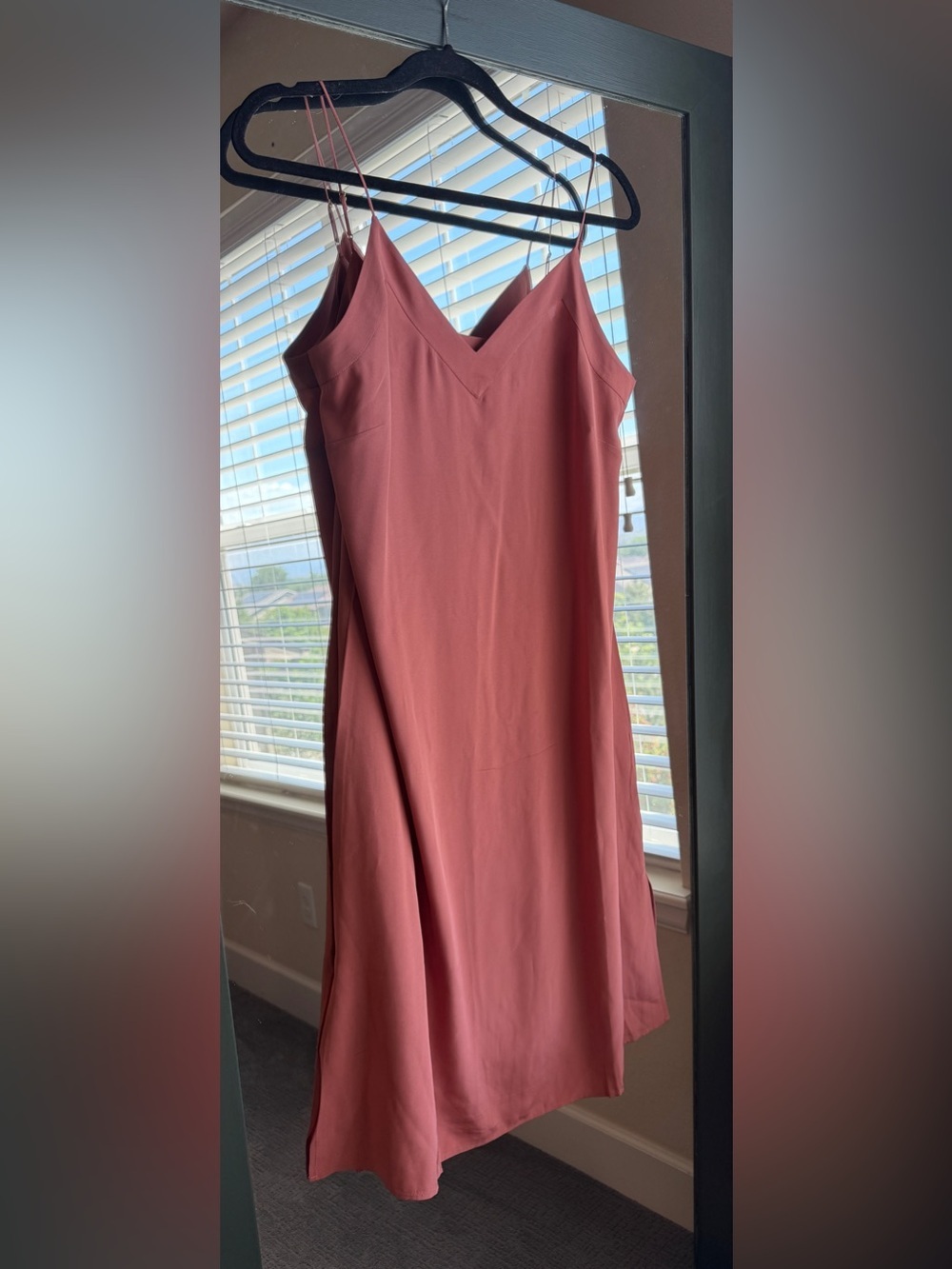 🔥 CUYANA 100% Crepe de Chine Silk Slip Dress V-Neck Pink Midi